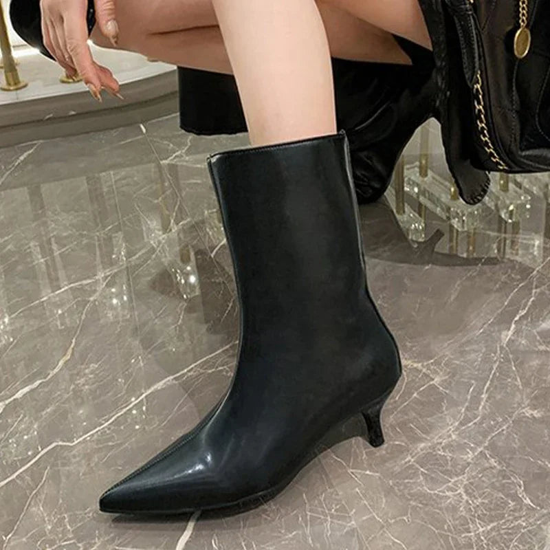 Tia™ | Lederstiefel