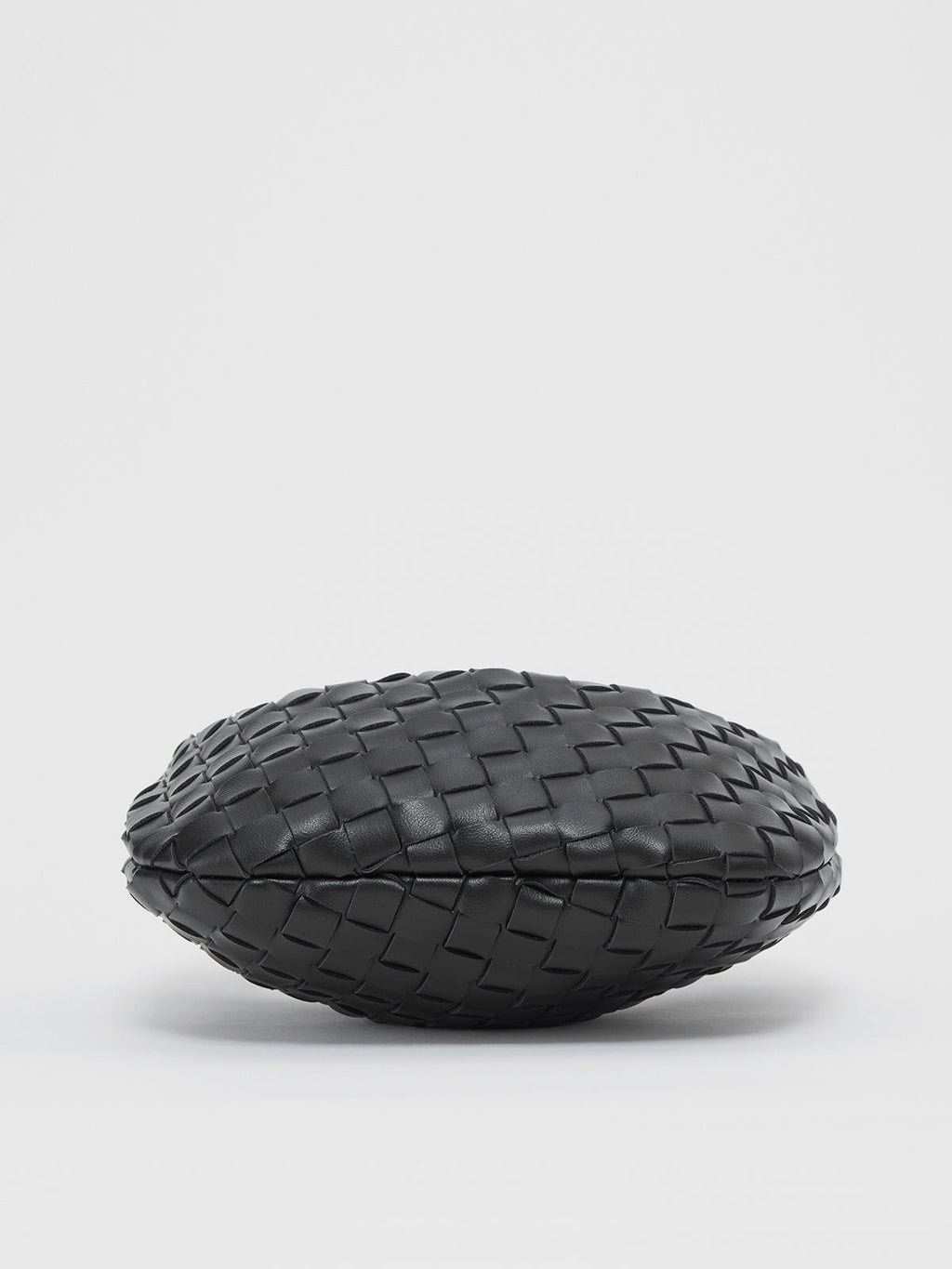 Venus gewebte Handtasche – Handtasche aus Polyurethan, schwarz und weiß