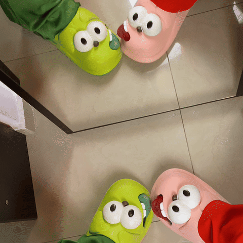 Dunancia™ | Kissing Slippers